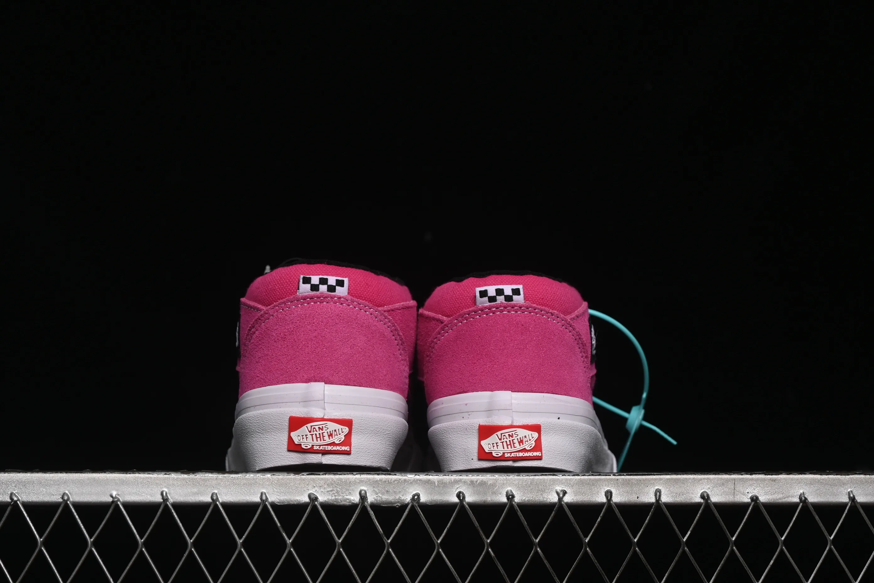 All categories Vans Vans series Vans Mid Vans China Vans Half Cab Pro Vans official retro casual simple versatile skateboard shoes VN0A2Z34AFJ